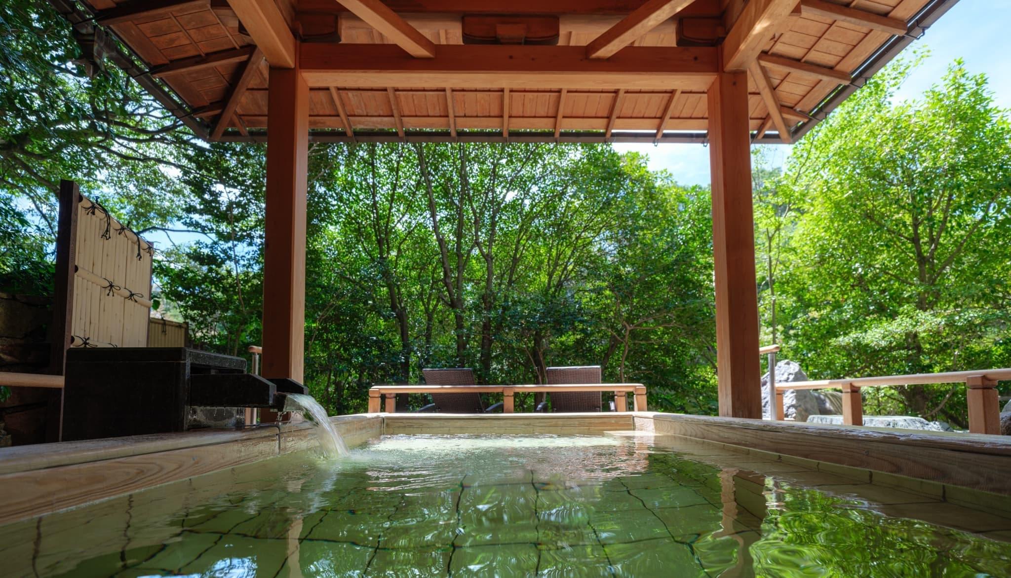 1階「せせらぎの湯」