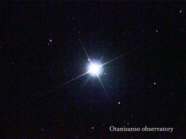 【8月の天体ドーム】一等星「ベガ」と大接近の「火星」を見ませんか？