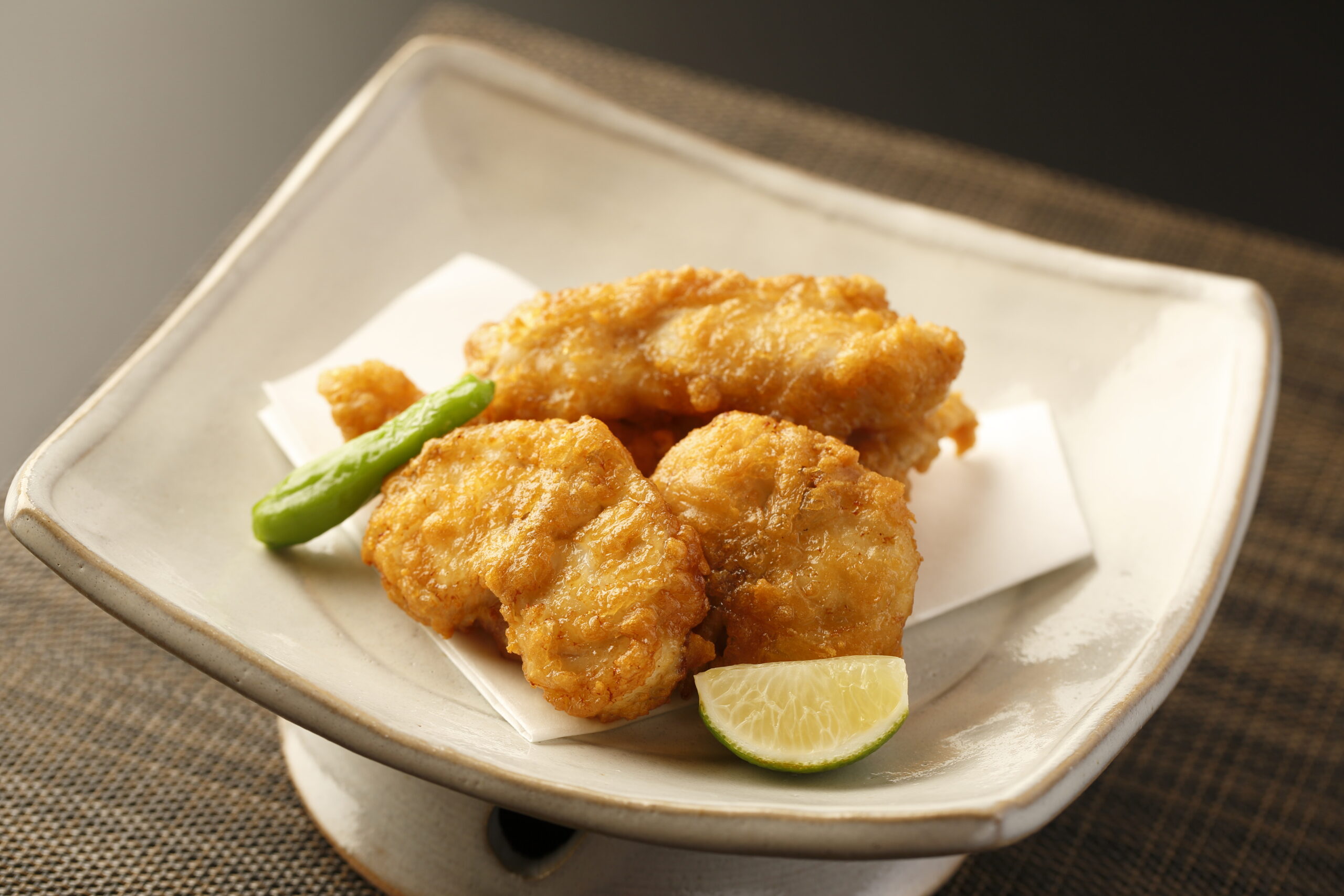 とらふぐ唐揚げ（身2貫・カエル1貫・アタマ1貫）