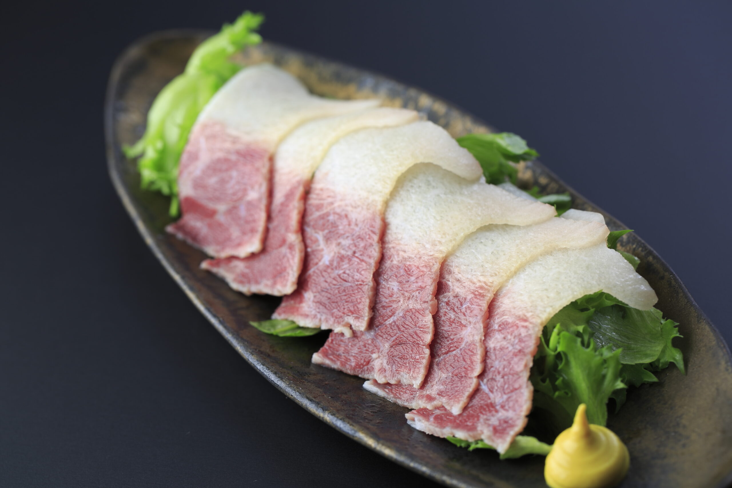 鯨うね須ベーコン