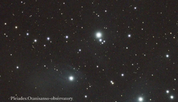 【12月の天体ドーム】青白い光が集まるプレアデス星団、冬の夜空に輝く星々を眺めてみませんか？